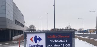 Iškilmingas pirmojo Carrefour prekybos centro Suvalkuose atidarymas
