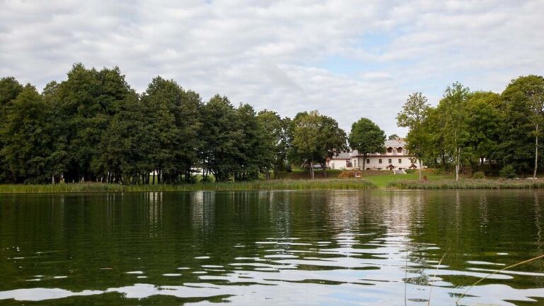 folwark hutta 11 1 768x432