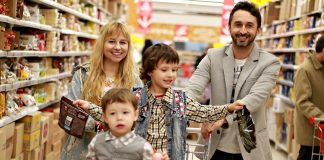 Ar Seinuose susikurs prekybos centras?