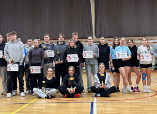Nuspręsta dėl Suvalkų vidurinės mokyklos badmintono komandinio čempionato