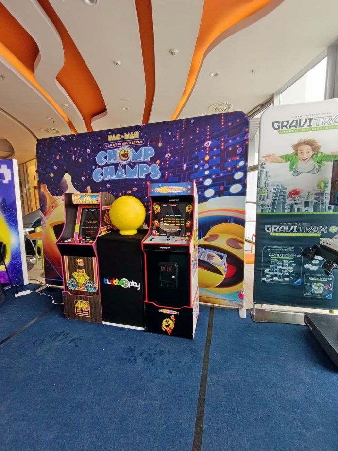 Žiemos atostogos Suvalki Plaza su PAC-MAN įkvėptomis pramogomis Žiemos atostogos Suvalki Plaza su PAC-MAN įkvėptomis pramogomis