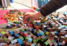 Velykinės kaladėlės Suvalki Plaza aikštėje Velykinės kaladėlės Suvalki Plaza aikštėje