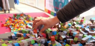 Velykinės kaladėlės Suvalki Plaza aikštėje Velykinės kaladėlės Suvalki Plaza aikštėje