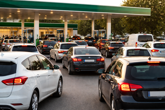 kokios-maksimalios-degalu-kainos-lenkijoje-nustatytos-2026-m-balandzio-15-d