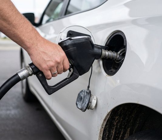 Naujos didžiausios degalų kainos 2026 m. balandžio 25-27 d. Naujos didžiausios degalų kainos 2026 m. balandžio 25-27 d.