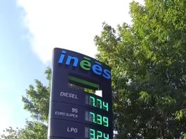 Kuro kainos Lenkijoje smarkiai kyla. 98 oktano benzinas jau kainuoja daugiau nei 8 zlotų už litrą